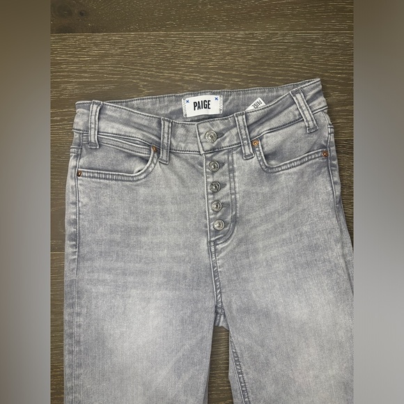 PAIGE Gray Cindy Crop Raw Hemline Button Front Jeans | Size 26 - Picture 4 of 7